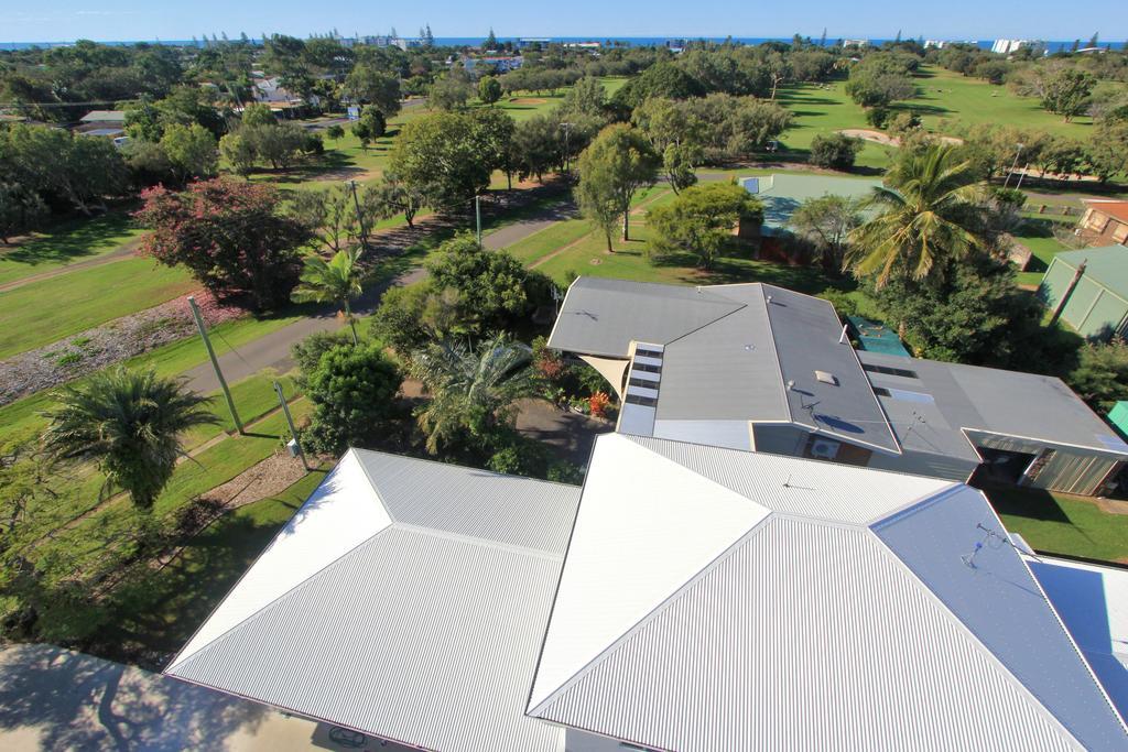 12Th Tee Bnb Bargara Buitenkant foto